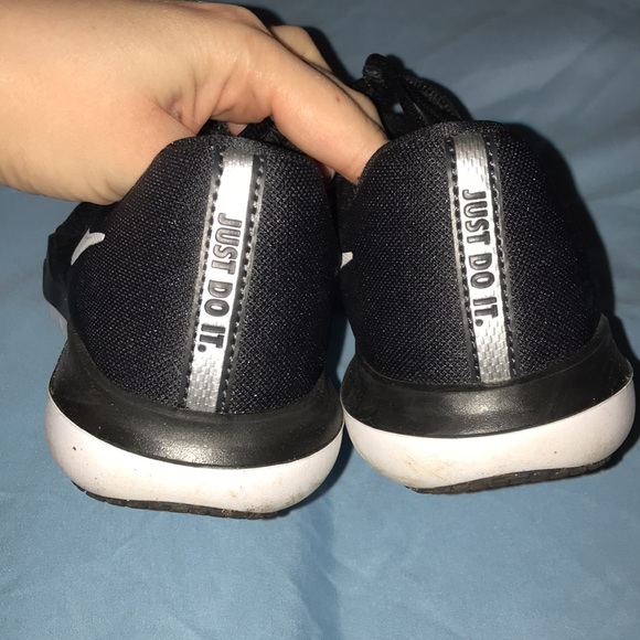 Authentic Nike B&W Flex Supreme TR6 Training Shoes - Picture 5 of 14